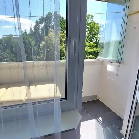아파트 Apartment, 2 With Big Loggia, *